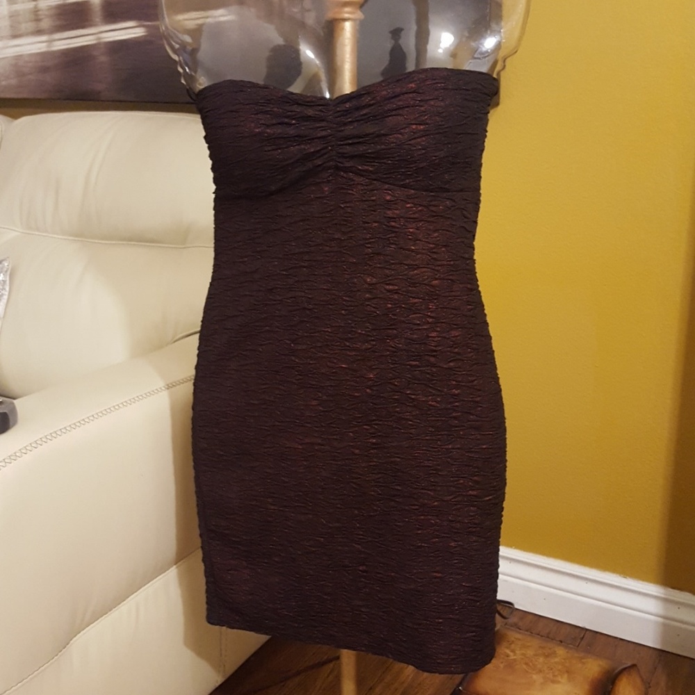 Shasta red and black Shimmer mini dress